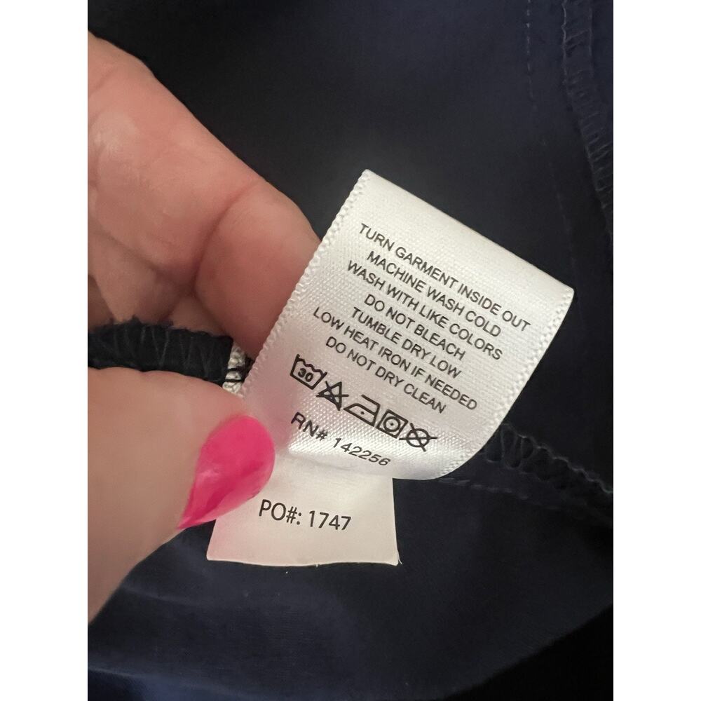 FIGS Technical Collection Women's Navy Rafaela Oversized Scrub Top Sz L - Picture 9 of 9